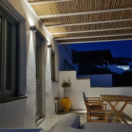 Màrgaros House Tinos Triandáros