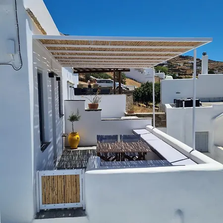 Margaros House Tinos Appartamento *